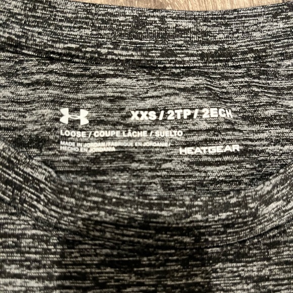 Women’s Under Armour long sleeve athletic top. XS - Picture 2 of 3